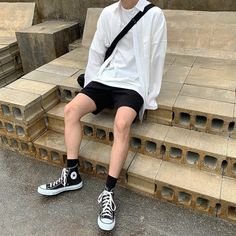 Summer Outfits Men Korean Style, Short For Men Outfits, Japanese Men Summer Outfit, Asian Male Summer Outfits, Korean Fashion Men Summer, Korean Street Fashion Men, Korean Casual Outfits