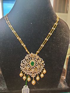 Gold Chain For Pendant Indian, Mid Length Gold Necklace Indian, Pendent Chain Designs, Latest Pendant Designs, Chain With Locket Gold Indian, Locket Designs Pendants Gold, 15grams Gold Necklace Designs, Simple Diamond Necklace