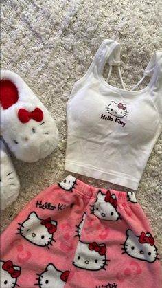 Hello Kitty Shop, Kitty Clothes, Hello Kitty Clothes, Cute Pjs, Cute Pajama Sets, Hello Kitty Accessories, Cute Lazy Day Outfits, Hello Kitty Items