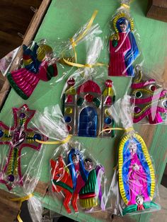 Gorgeous Tin Ornaments Made in Mexico Tin Ornaments, Prayer Cards, How To Make Ornaments, Paper Mache, Bead Charms, Christmas Decor, Tin, Christmas Decorations, Charms