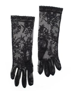 Discover timeless yet contemporary aesthetic of our Dilan Gloves. Carefully handmade using black floral lace, the gloves are a romantic staple ideal for elegant evening outings.DETAILS Black lace - nylon 70% and polyester 30% One size Spot clean with a damp cloth Carefully handmade in Baku, finished in London Fitted Black Lace With Sleeves, Black Lace With Lace Closure For Evening, Black Lace Top With Fitted Sleeves, Black Fitted Lace Top With Lace Sleeves, Fitted Black Lace Top With Lace Sleeves, Black Lace For Spring Party, Black Lace Gloves, Lace Gloves, Black Stockings