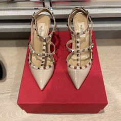 Wear Is Photographed. Worn Less Than 5 Times, Comes With Dust Bag And Box. Size 37 1/2 Designer Pointed Toe Heels For Shopping, Valentino Shoes, Valentino Studs, Dust Bag, Pumps, Women Shoes, Cream, Photographer, Women Shopping