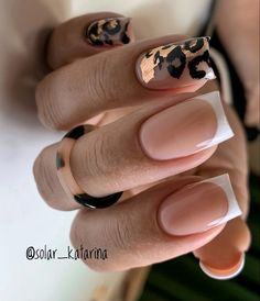 Nails With Leopard Print, Gold Leopard Nails, Leopard Nails, Animal Print Nails, Nails 2023, Fancy Nails, Dope Nails, Short Acrylic Nails