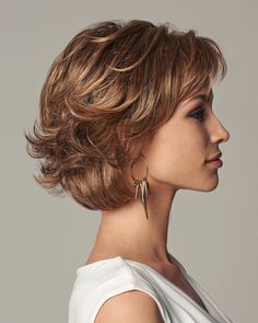 Medium Layered Hair Is The Cut You Can't Afford To Miss In 2024 Medium Lenth Hair, Eva Gabor, Gabor Wigs, Short Hair Cuts For Women, Layered Hair