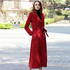 ❤❤A trench-inspired silhouette graces this wool blend coat that is simply elegant and will be an everlasting addition to your outerwear lineup. Detailed design: Double-breasted button closure Notched collar Lined Front welt pockets Removable tie belt 50% wool and 50% polyester Dry clean Item #1245 SIZE INFO XS=US2=UK6=EU32 S=US4-6=UK8-10=EU34-36 M=US8-10=UK12-14=EU38-40 L=US12-14=UK16-18=EU42-44 Custom size can be acceptable ★★Please leave me a message with your weight, height, bust, waist, hips Long Single-breasted Wool Coat For Office, Office Wool Long Coat In Solid Color, Office Long Wool Coat Solid Color, Office Long Wool Coat In Solid Color, Long Wool Coat For Work, Elegant Wool Coat For Office In Solid Color, Solid Color Wool Long Coat For Work, Long Wool Coat For Work In Solid Color, Tailored Belted Wool Coat For Winter