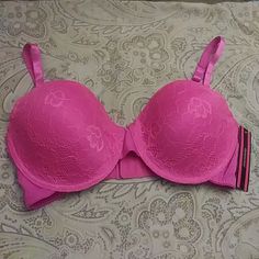 Brand New Hot Pink Bra With Lace. Hot Pink Bra, Joe Boxer, Pink Bra, Bras And Panties, Women's Intimates, Hot Pink, Brand New, Bra, Lace