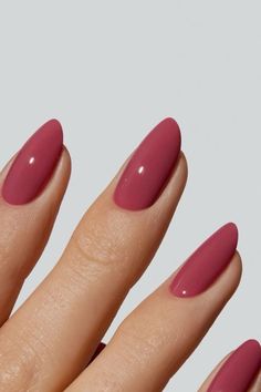 Oval Nails Gel Polish, Rounded French Tip, Mum Nails, Beauty Hacks Nails, Hello Nails, Subtle Nails, Aesthetic Nails, Simple Gel Nails, Minimal Nails