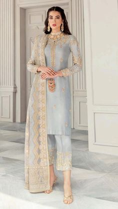 Kanwal Malik, Pakistani Clothes Online, Desi Clothes, Pakistani Bridal Dresses, Pakistani Dress Design, Asian Outfits, Pakistani Bridal