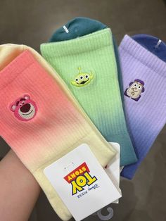 Shoes Aesthetic, Pixar Toys, Dream Clothes, 귀여운 동물, Toy Story, Cute Shoes, Things To Buy, Girly Things