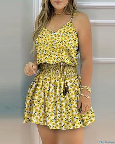 OrcaJump - Floral Print Dress with Drawstring Shirring Detail Latina Outfit, Suspenders For Women, Mini Dress Fashion, Womens Floral Dress, Sunflower Print, Mini Dress Casual, Womens Casual, Outfits Fashion, Fashion Updates