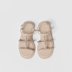 Zara Kids Knotted Strappy Sandals. Nwt In Size 32. Please Look At Pictures For More Detail. Beige Flat Heel Jelly Sandals For Spring, Beige Jelly Sandals For Spring, Beige Zara Summer Sandals, Zara Summer Sandals In Beige, Zara Beige Summer Sandals, Beige Flat Sandals By Zara, Zara Beige Flat Sandals, Zara Beige Party Sandals, Zara Beige Synthetic Sandals