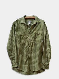 Vintage Patagonia Organic Cotton Shirt – Articles In Common Patagonia Shirts, Vintage Patagonia, Dog Gear, Patagonia, Button Downs, Cotton Shirt, Down Shirt, Button Down Shirt, Organic Cotton