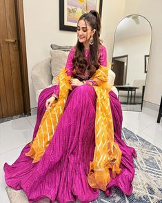 Wedd Dresses, Dress Designing, Pakistani Bridal Dresses, Dresses Ideas, Cute Quotes For Friends, Pakistani Actress, Pakistani Bridal, Designer Wedding Dresses, Cute Quotes