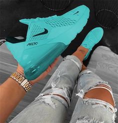 Cool Nike Shoes, Nike Shoe, Shoes Sneakers Jordans, Street Style Shoes