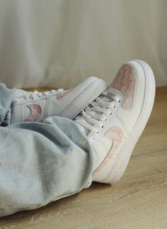 Our Blush Pink colorway adds a touch of femininity and grace to your ensemble, effortlessly complementing any outfit from casual chic to upscale glam. Whether you're strolling through city streets or making a statement at a social gathering, these sneakers are bound to turn heads and spark conversations. Handcrafted custom made-to-order sneaker. Brand new 100% authentic Nike Air Force 1 Low with box! Free shipping within the US territory! Pink Af1, Af1 Custom, Wedding Sneakers, Grace To You, Social Gathering, Pink Accents, Air Force 1 Low, Custom Sneakers, City Streets