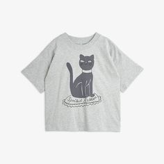 T-shirt made from 100 % GOTS certified organic cotton. Designed with a ribbed collar and dropped shoulders for an oversized fit. Oversized Organic Cotton Graphic Tee, Trendy Screen Print Organic Cotton Tops, Trendy Organic Cotton Tops With Screen Print, Trendy Organic Cotton Screen Print Tops, Oversized Organic Cotton Tops With Graphic Print, Trendy Organic Cotton Top With Screen Print, Spoiled Cats, Cat Tee, Tiny Cottons