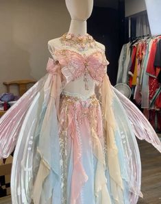 Fairytale Dress, Fantasy Dress, Fairy Dress, On Display, Pretty Dresses, Pretty Outfits, A Dress, Mermaid