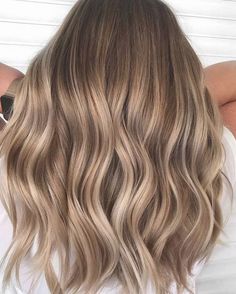 Brown Hair Looks, Cute Hair Colors, Ombre Hair Blonde, Wig For Black Women, Brown Hair Balayage, Brown Blonde Hair, Ombre Hair Color, Brown Hair With Highlights, Hair Color Balayage