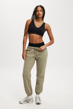 PLUSH GYM TRACK PANT Green Athleisure Cargo Pants For Sports, Khaki Sweatpants With Pockets For Athleisure, Sports Khaki Sweatpants With Pockets, Khaki Athleisure Bottoms With Pockets, Sporty Khaki Full-length Pants, Sporty Khaki Pants For Sports, Sporty Full Length Khaki Pants, Sporty Khaki Cargo Pants With Elastic Waistband, Casual Khaki Activewear For Workout