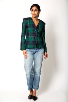 Get classic in this green and navy plaid preppy blazer, and pair it over your favorite vintage jeans.Estimate Size: SBrand: Petite Sophisticate100% RayonSize 4Length: 25"Bust: 34"Waist: 32" Classic Green Fall Blazer, Classic Green Blazer For Fall, Green Blazer With Button Closure For Fall, Tailored Casual Plaid Blazer, Classic Green Button-up Blazer, Vintage Green Fall Blazer, Plaid Blazer Outfit, Blue Plaid Suit, Preppy Blazer