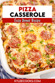 An image of pizza casserole in a white baking dish Vegetarian Pepperoni, Easy Pizza Casserole, Pizza Casserole Recipe, Pasta Toppings, Yummy Casserole Recipes, Creamy Chicken And Rice, Pizza Casserole, Pizza Flavors, Food Pizza