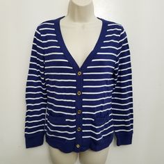 Lauren Ralph Lauren Womens Cardigan Small Blue Striped Button Up V Neck L/S Comfortable and Casual Style from Lauren by Ralph Lauren. In good condition. Please see photos for details. Pit to Pit: 19" Sleeve: 22" Length: 23" Brand: Lauren Ralph Lauren Size Type: Regular Size: S Size Type: Regular Style: Cardigan Color: Brown Type: Sweater Department: Women Material: Cotton Neckline: V-Neck Sleeve Length: Long Sleeve Pattern: Striped Blue Cotton Button-up Cardigan, Blue Cotton Cardigan With Buttons, Blue Cotton Sweater With Button Closure, Blue Workwear Cardigan With Button Closure, Blue Cardigan With Button Closure For Work, Blue Button Closure Cardigan For Work, Blue Button-up Cardigan, Ralph Lauren Women, Lauren By Ralph Lauren