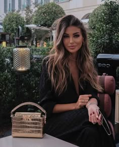 Hair 2022, Hair Envy, Brunette Hair, Ombre Hair, Balayage Hair, Hair Dos, Gorgeous Hair, Style Blog, Hair Colour