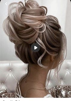 Bride Long Hair, Hair Inspiration Medium, Samantha Torres, Bridesmaid Hair Medium Length, Bridesmaid Hair Long, Mother Of The Bride Hair, Short Homecoming Hair, Bridesmaid Hair Makeup