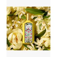 Find GUCCI Flora Gorgeous Orchid Eau De Parfum 30ml on Editorialist. Gucci Flora Gorgeous Orchid eau de parfumApplication: spritz on pulse points as desiredFragrance Family: floralTop notes: vanilla duoHeart notes: vanilla orchidBase notes: ozonic accordAvailable in: 30ml, 50ml, 100mlMade in SpainFor hygiene reasons, we are unable to exchange or refund this product, unless faulty. Gucci Fragrance, Flora Pattern, Gucci Flora, Parfum For Women, Flora Print, Vanilla Orchid, Pulse Points, Gucci Bamboo, Buy Gucci