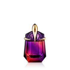 Awaken your senses with Mugler’s Alien Hypersense Eau De Parfum. The feminine floral, woody perfume was designed to be refillable. Refill at home or a fountain Alien Hypersense, Alien Perfume, Profumo Victoria Secret, Mugler Alien, Thierry Mugler Alien, Jasmine Sambac, Long Lasting Perfume, Thierry Mugler, Fragrance Collection