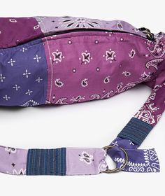 Store your essentials in style with this bandana-print shoulder bag, a star piece of the KAPITAL collection. Crafted in patchwork designs, this medium-sized purple bag is made of lightweight cotton, making it super handy to take with you to the beach in the summer months, and is fully lined with an interior mesh. The accessory is completed with a D-ring strap for an adjustable length, a double zipper fastening, and it is adorned with stitching throughout. Casual Purple Bags For Festival, Casual Purple Cotton Shoulder Bag, Purple Cotton Shoulder Bag For Daily Use, Purple Cotton Travel Shoulder Bag, Purple Bandana Outfit, Purple Cotton Travel Bag, Purple Rectangular Cotton Shoulder Bag, Rectangular Purple Cotton Shoulder Bag, Bandana Puffer Bag