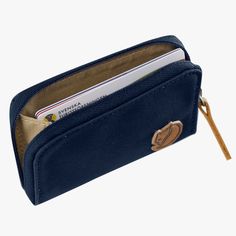 Zip Card Holder - Fjällräven Functional Business Card Holder With Interior Slots, Functional Business Card Holder With Card Slots, Functional Rectangular Business Card Holder, Cards Business, Bank Notes, Outdoor Fabric, Natural Leather, Small Bags, Credit Cards