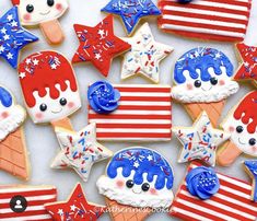 patriotic decorated cookies with stars and stripes