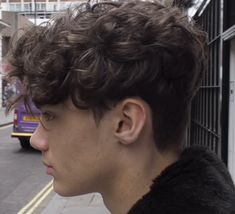 Wavy Boys Hair Style, Guy Haircuts For Curly Hair, Boys Hairstyles Curly Hair, Haircut For Guys With Curly Hair, Boys With Permed Hair, Haïr Cut For Curly Hair Boy, Boys Perms Hair, Perm Guys Hair, Guy Permed Hair