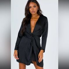 Size 10 Black Mini Dress For Brunch, Black Long Sleeve Mini Dress For Brunch, Black Dress For Brunch In Fall, Black Dress For Fall Brunch, Black Dressy Mini Dress For Fall, Dresses Princess Polly, Dresses Princess, Princess Polly Dresses, Polly Dress