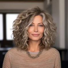 35 Easy Wash and Wear Haircuts for Women Over 60 Wash And Wear Haircuts, Grey Curly Hair, Medium Curly Hair Styles, Haircuts For Curly Hair, Haircuts For Medium Hair, Penteado Cabelo Curto, Curly Hair Cuts