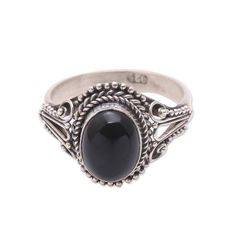 Onyx single-stone ring, 'Princess Gem' Virgo Rising, Birthstone Promise Rings, Black Stone Ring, Single Stone Ring, Black Ring, Rings Silver, 90s Aesthetic, Black Onyx Ring, Single Stone