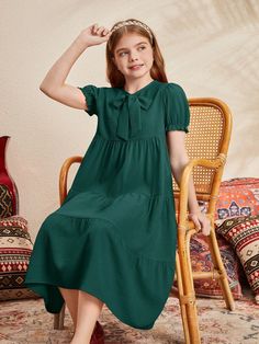 Tween Girl's Casual Loose-Fit Short Sleeve Dress With Lantern Hem And Bow Decorated Neckline Green   Short Sleeve Woven Fabric Plain Smock Non-Stretch  Tween Girls Clothing, size features are:Bust: ,Length: ,Sleeve Length: Casual Preteen Dresses, Casual Preteen Dresses Winter, Winter Dresses For Preteens, Guest Attire, Wedding Attire Guest, 80 Dress, Vestido Casual, Elegant Dresses Long, Mid Length Dresses