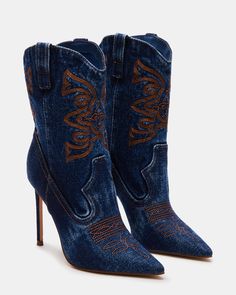 VENEZIA Denim Fabric Heeled Western Bootie | Women's Booties – Steve Madden Dream Outfits, Stiletto Boots, Swag Shoes, Denim Shoes, Shoe Closet, Dream Shoes, Shoe Obsession, Sneaker Heels, African Dress