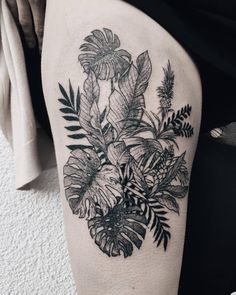 danke franziskajungle plants monstera dotworktattoo themagicsociety pforzheim carowalchtattoo vegantattoo ... Tropisches Tattoo, Blatt Tattoos, Botanisches Tattoo, Jungle Tattoo, Tropical Tattoo, Vegan Tattoo, Marquesan Tattoos, Men Tattoos, Theme Tattoo