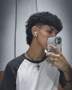 Fade Mullet, Taper Fade Curly Hair, Burst Fade, Short Curly Haircuts, Curly Hair Cuts, Short Curly Hair