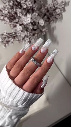 35 Classic Nails to Inspire You Fancy Acrylics, Disney Holiday Nails, Nail Growth Remedies, Pastel Nail Ideas, Classic Nail Designs, Nails Business, 2023 Nails, Pastel Nail, Chic Makeup