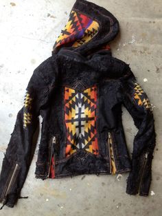 Leather Hoodie, Pendleton Blanket, Indian Blankets, Rustic Room, Biker Jackets, Native American Fashion, Leather Moto, Cowgirl Style, Hippie Chic