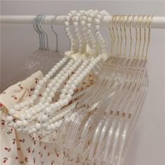 aesthetic room white pearl hanger roomtery Plastic Skirt, Pearl Hanger, Plastic Clothes Hangers, Room Store, Plastic Clothes, Dekorasi Kamar Tidur, Heart Clothes, Clothes Rack