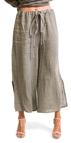 This comfy Linen pant comes with an elastic draw string waistband for custom fit. 100% Linen Model is 5'8 One Size Made in Italy Linen Pant, Glad Rags, Linen Pants, Custom Fit, Cargo Shorts, Parachute Pants, Capri Pants, Capri, In Italy