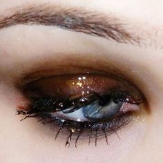 Dead Girl, Shiny Eyes, Chic Makeup, Heavy Makeup, Pinterest Makeup, Makeup Eye Looks, Dark Makeup