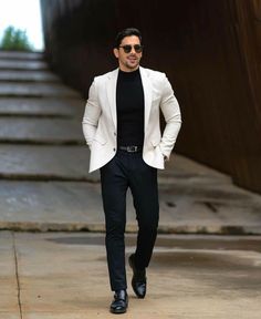 Hoco Outfits For Guys, Men Blazer Outfit, White Blazer Men, White Jacket Outfit, Mens White Suit, White Blazer Outfits, Off White Blazer, Blazer Outfits Men