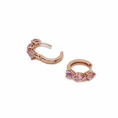 Everyone needs a perfect hoop earring to take them from the office to dinner plans to weekend brunch with friends. The Pear-Shaped Pink Sapphire Huggies are just that versatile fine jewelry staple. Crafted in 18-karat rose gold, these huggie hoop earrings are anything but basic, featuring bold pear-shaped pink sapphires totaling 2.11 carats. Details18K Rose Gold2.11 Carats of Pear-Shaped Pink SapphiresManufactured in Italy Dinner Plans, Jewelry Staples, Weekend Brunch, Huggie Hoop Earrings, Yellow Diamond, Watch Necklace, Pink Sapphire, Ring Bracelet, Earring Necklace