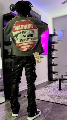 Leather Pants Streetwear Outfit, Streetwear Fashion Black Man, Hard Outfits Men, Tuff Outfits Men, Black Men Streetwear Outfit, Tuff Fits Men, Men’s Fashion Streetwear, Black Male Outfits, Fashion Ideas Men