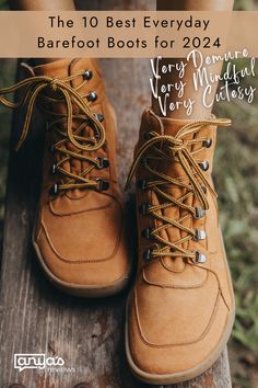 With so many great options in different styles and shapes,  you’re sure to find a healthy barefoot boot that works for you!  Be mindful and check them out here! ✌🏼❤️🦶🏼  #BarefootBoots #FallBoots #HealthyFeet #HappyFeet #ButMakeItBarefoot #AnyasReviews #VeryDemure #VeryMindful #VeryCutesy #BeMindful Barefoot Boots Women, Farm Shoes, Best Barefoot Shoes, Pear Shaped Outfits, Boots 2024, Barefoot Boots, Red Wing Boots, Barefoot Shoes, Leather Hide